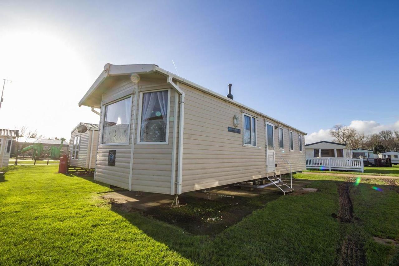 Lovely Caravan With Wifi At Broadland Sands In Suffolk Ref 20035Bs Ξενοδοχείο Hopton on Sea Εξωτερικό φωτογραφία